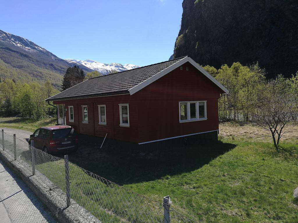 Steinsholen Holiday Home Flåm Extérieur photo