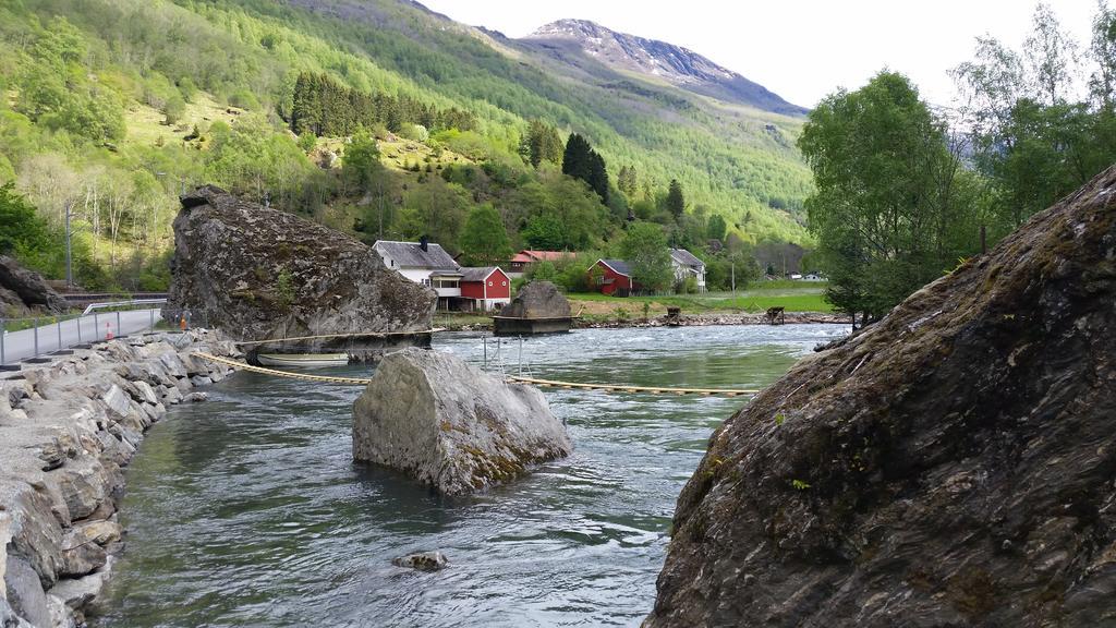 Steinsholen Holiday Home Flåm Extérieur photo